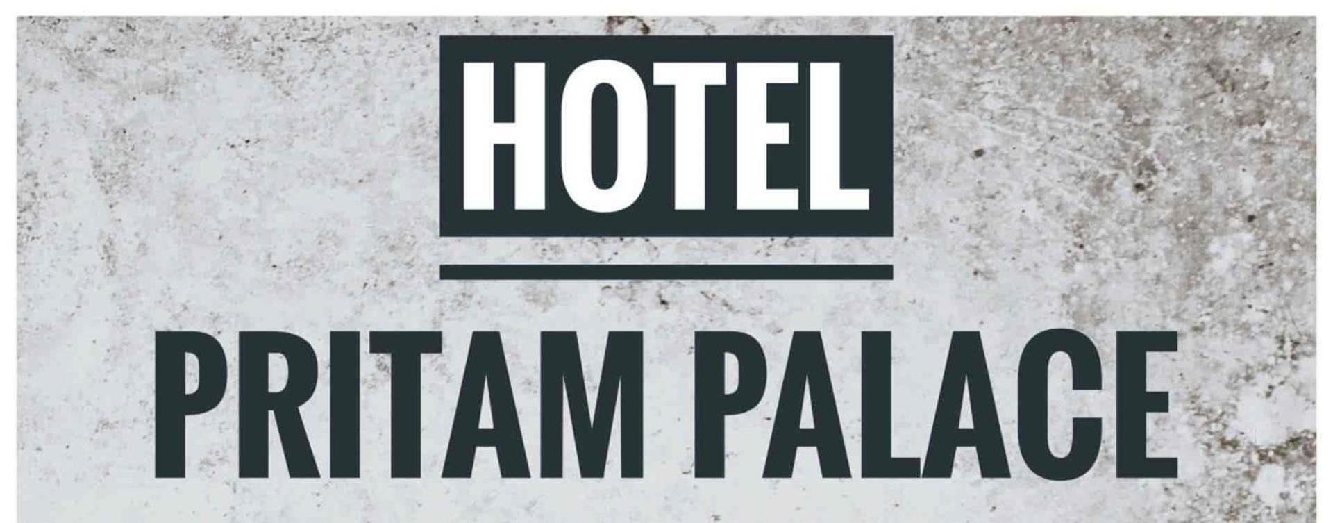 Hotel Pritam Palace , Dhule Esterno foto